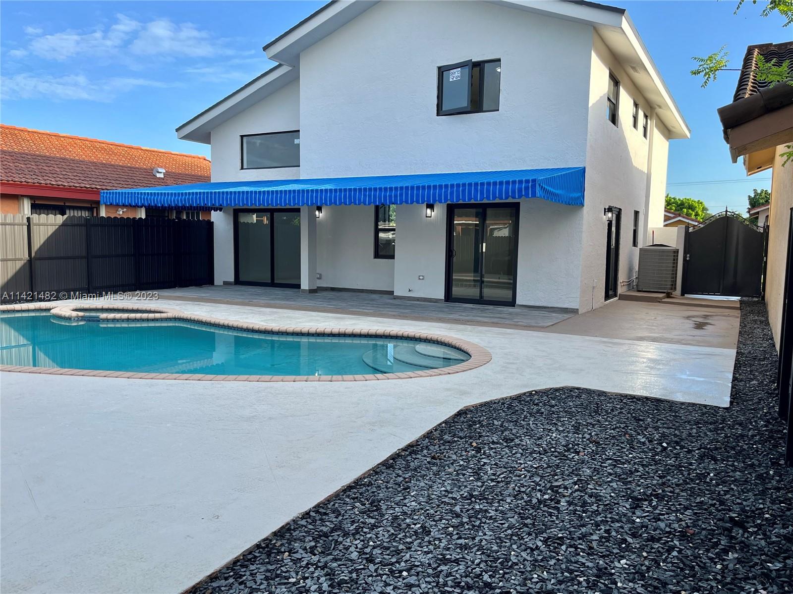 MENES SUB - Residential