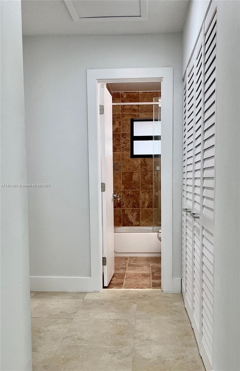 MENES SUB - Residential