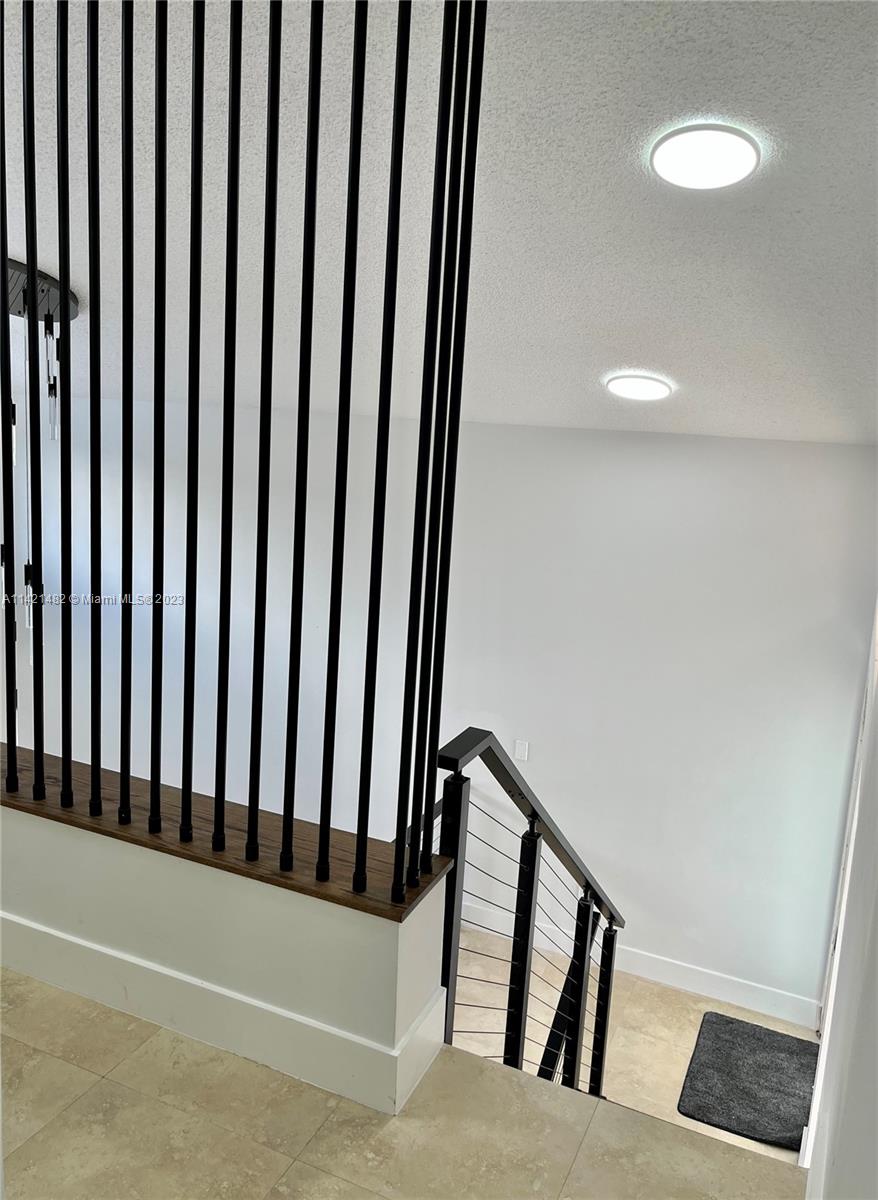 MENES SUB - Residential