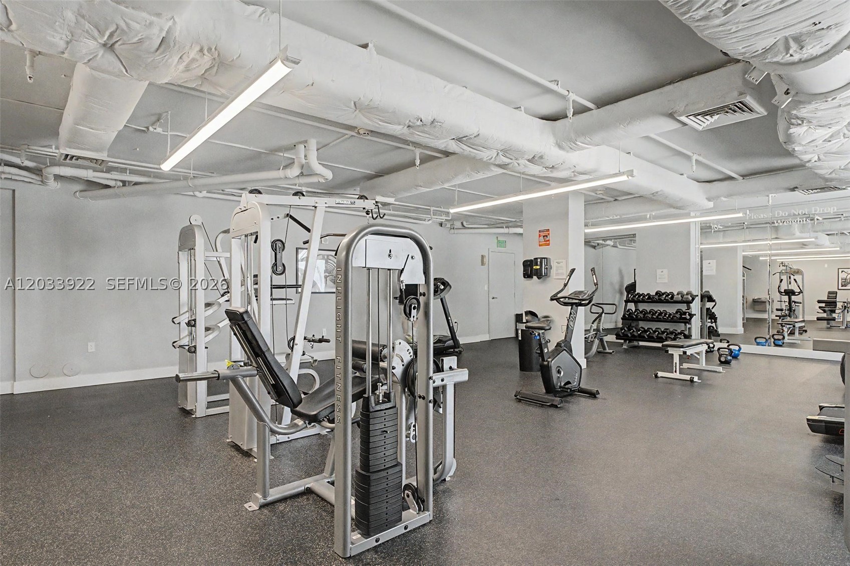HOLLYWOOD STATION RES CON - Residential