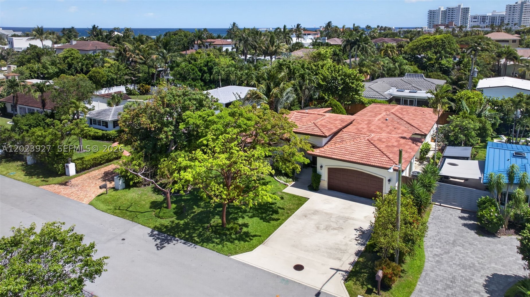 HILLSBORO SHORES SEC - Residential