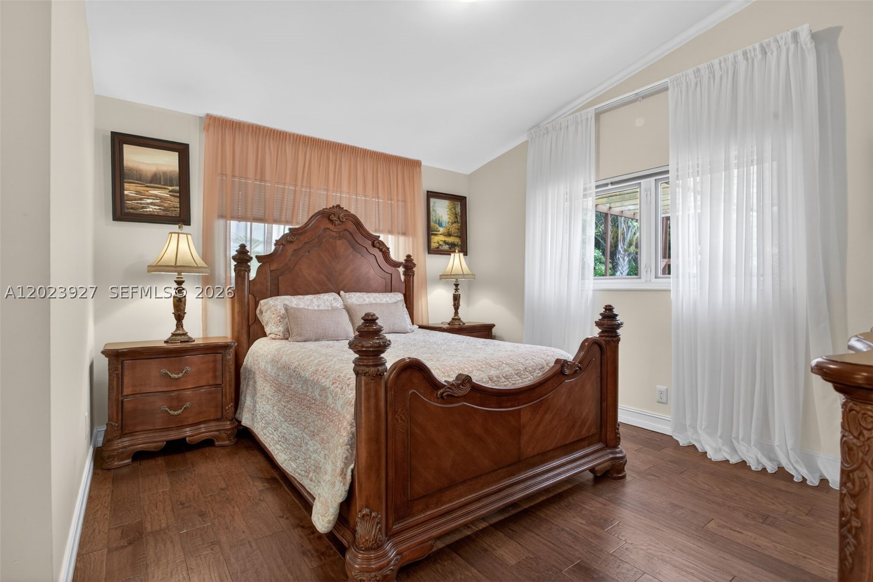HILLSBORO SHORES SEC - Residential
