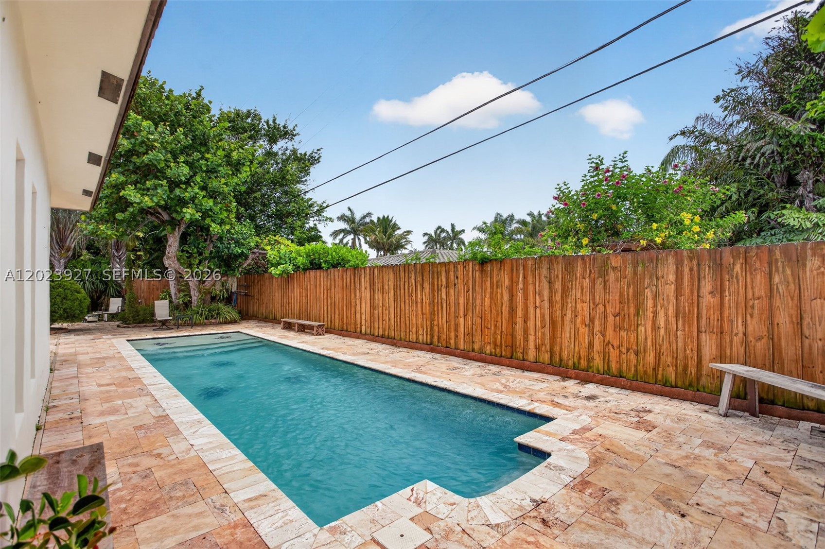 HILLSBORO SHORES SEC - Residential