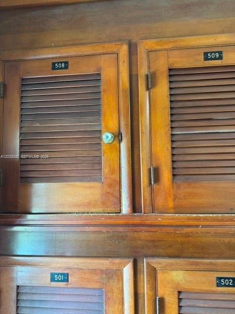 COLONIAL HOUSE CONDO - Residential Lease