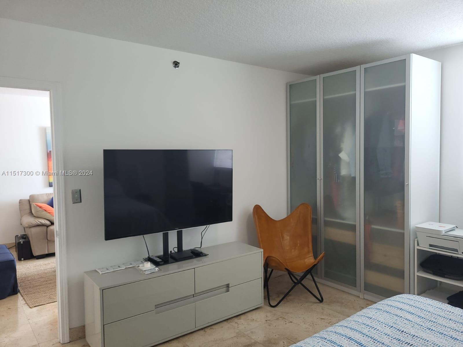 SURFSIDE PALMS CONDO - Residential Lease