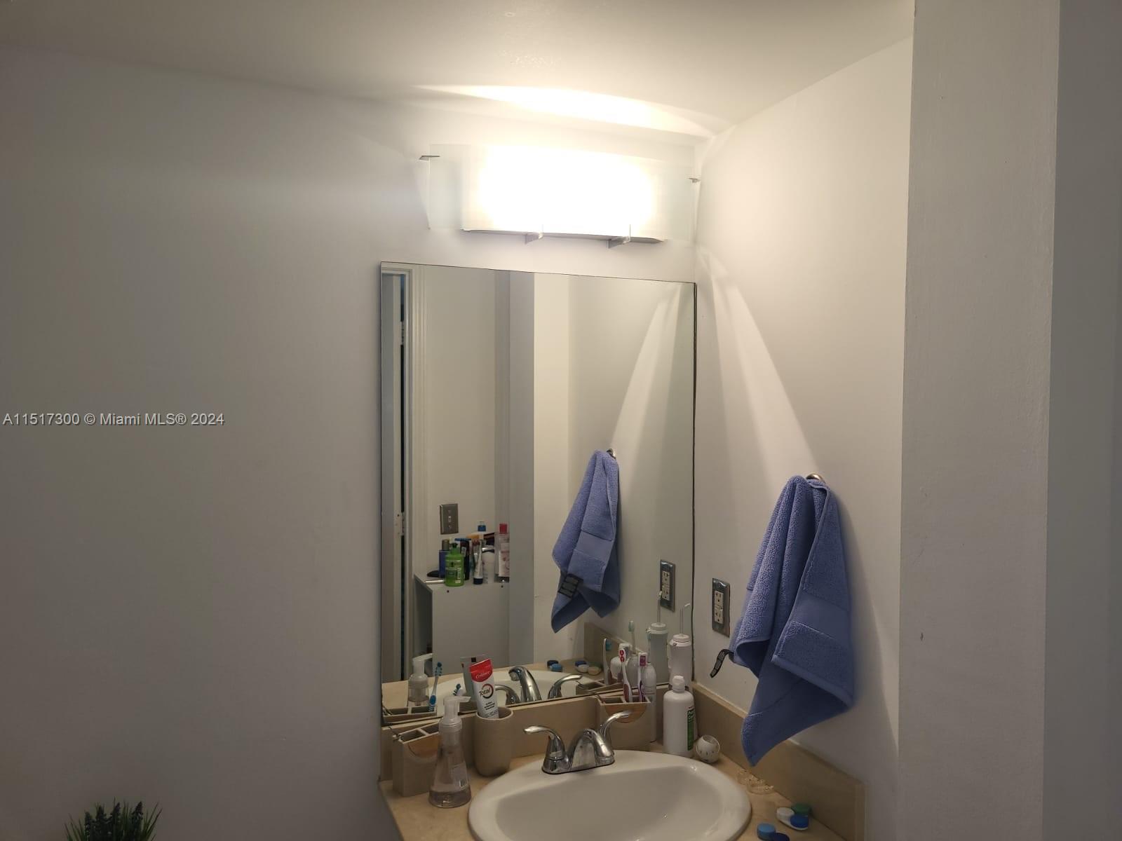 SURFSIDE PALMS CONDO - Residential Lease