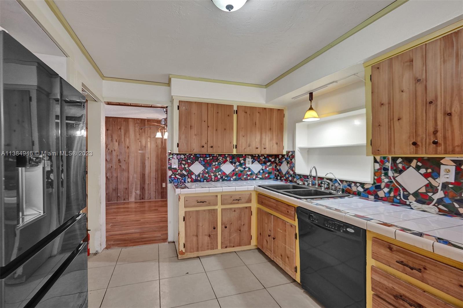 SUNRISE GOLF VILLAGE SEC - Residential