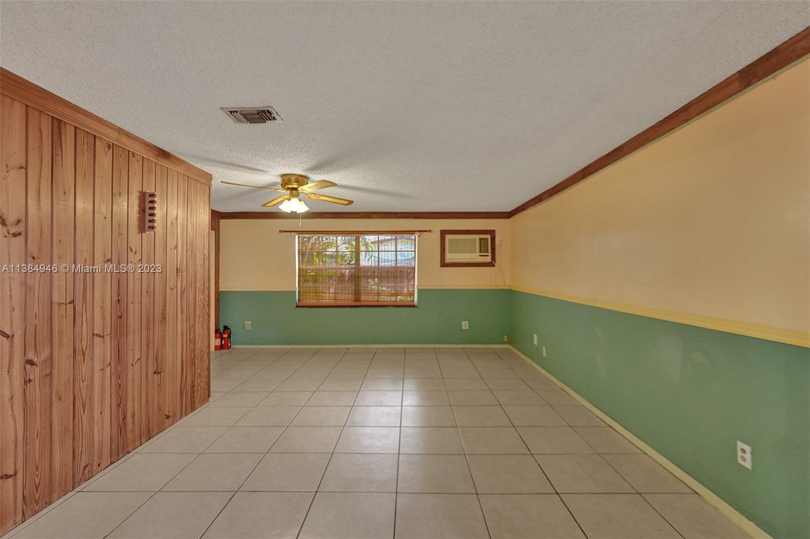 SUNRISE GOLF VILLAGE SEC - Residential