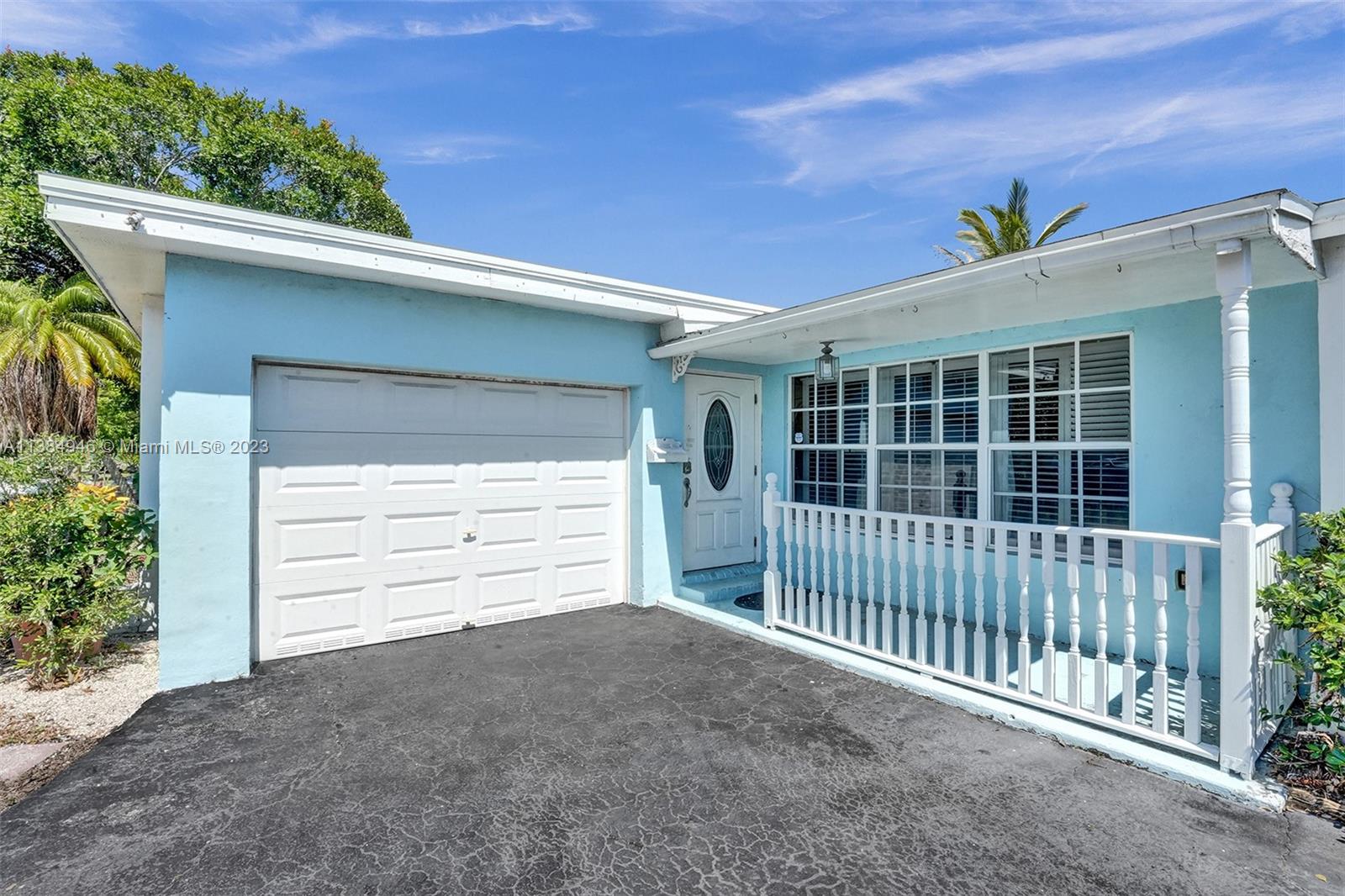 SUNRISE GOLF VILLAGE SEC - Residential