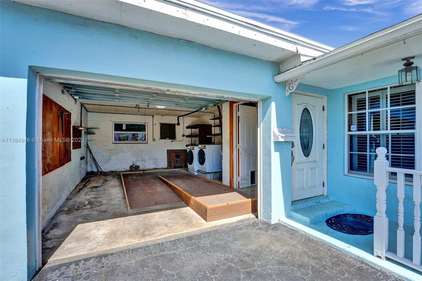 SUNRISE GOLF VILLAGE SEC - Residential