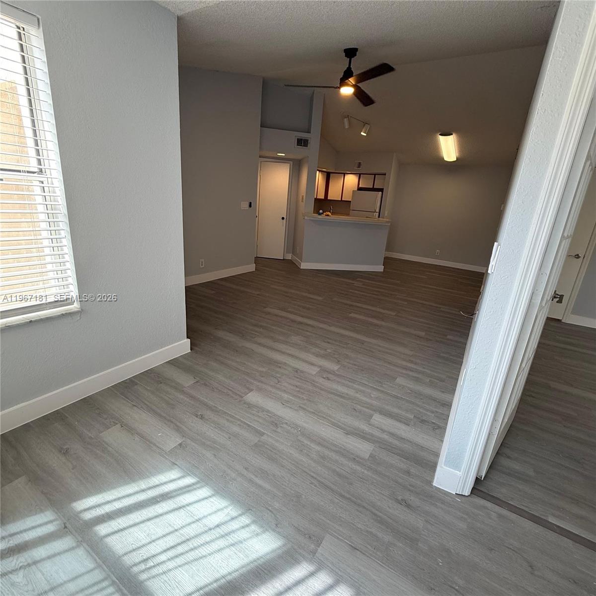 CORAL KEY CONDO - Residential Lease