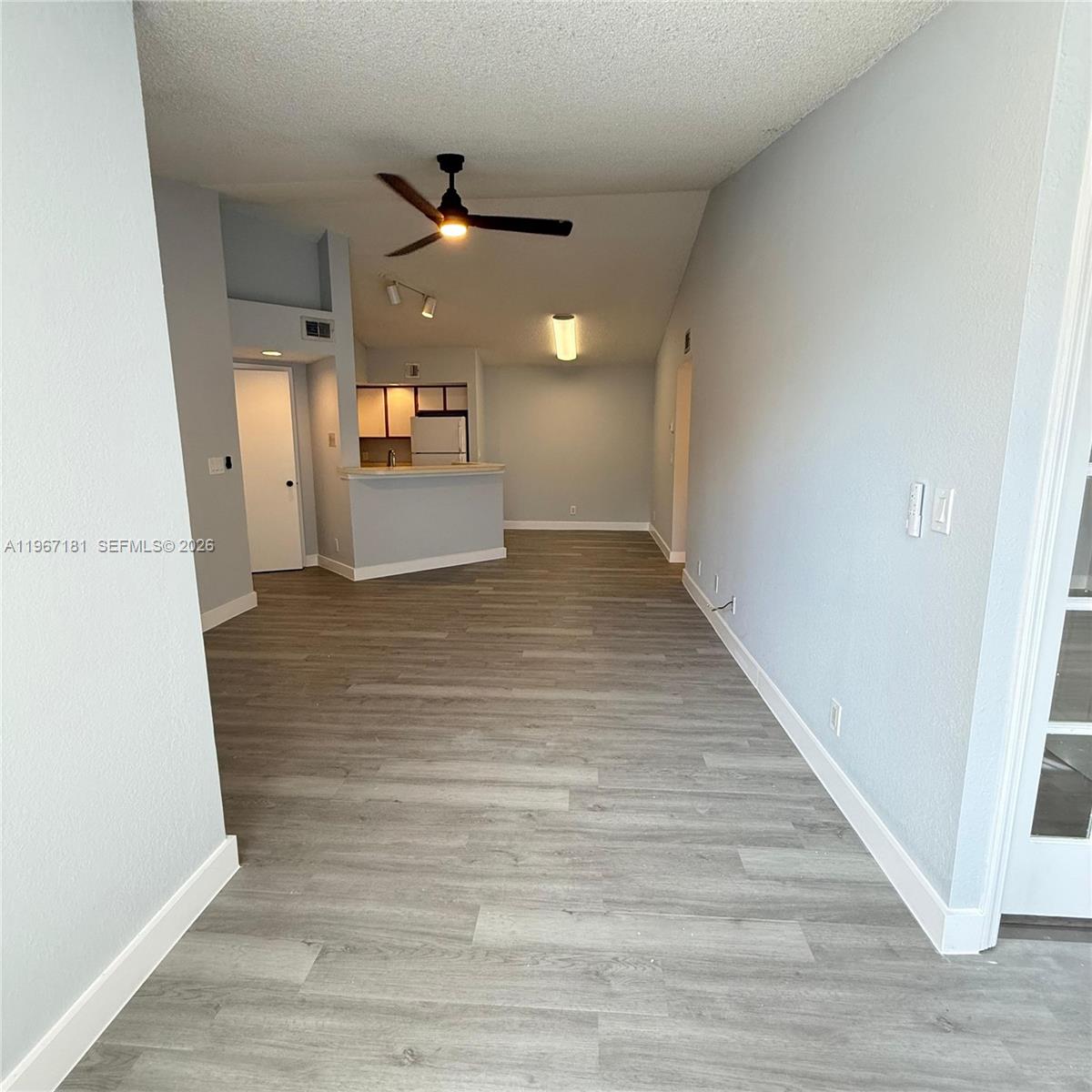 CORAL KEY CONDO - Residential Lease