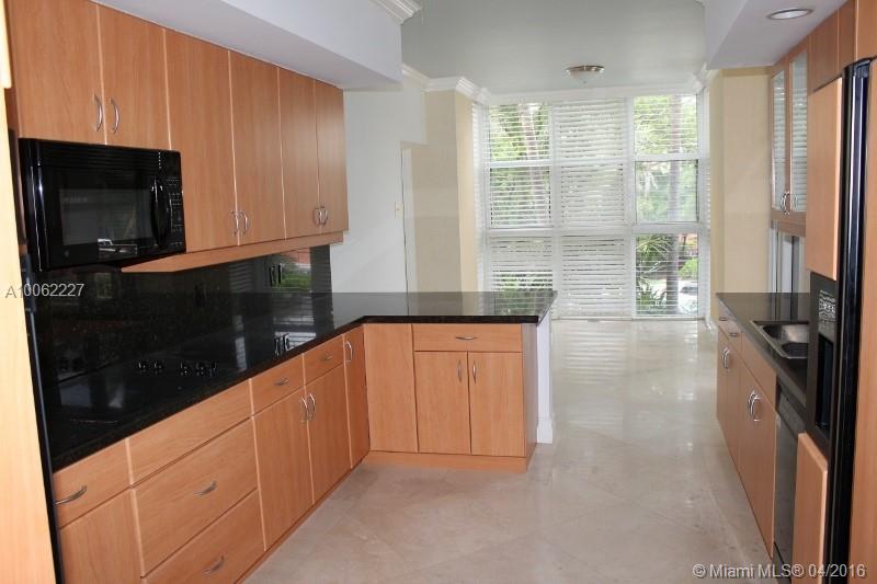 Lake Tower - Residential Lease