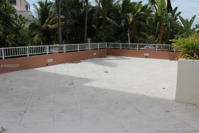 Lake Tower - Residential Lease