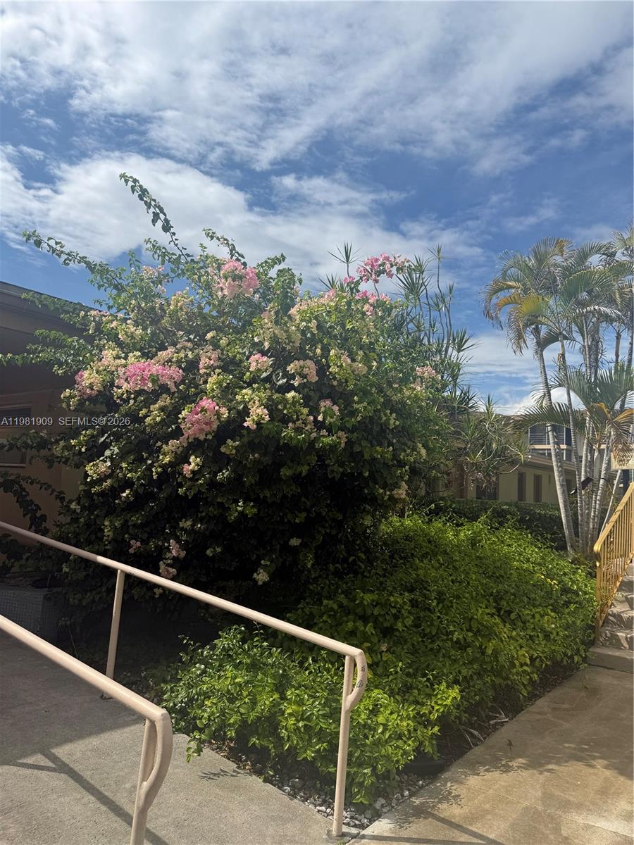 MAR-LEN GARDENS NO 8 CORP - Residential