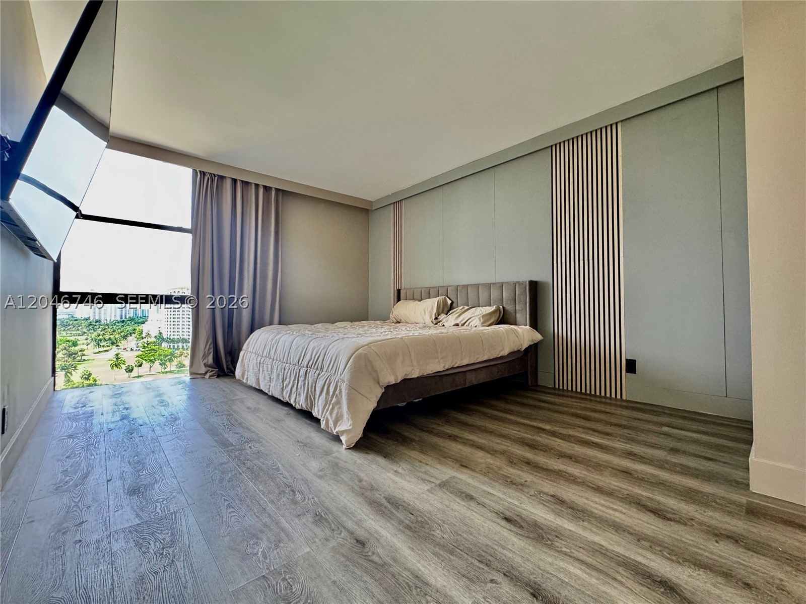 CORONADO CONDO-TOWER II - Residential