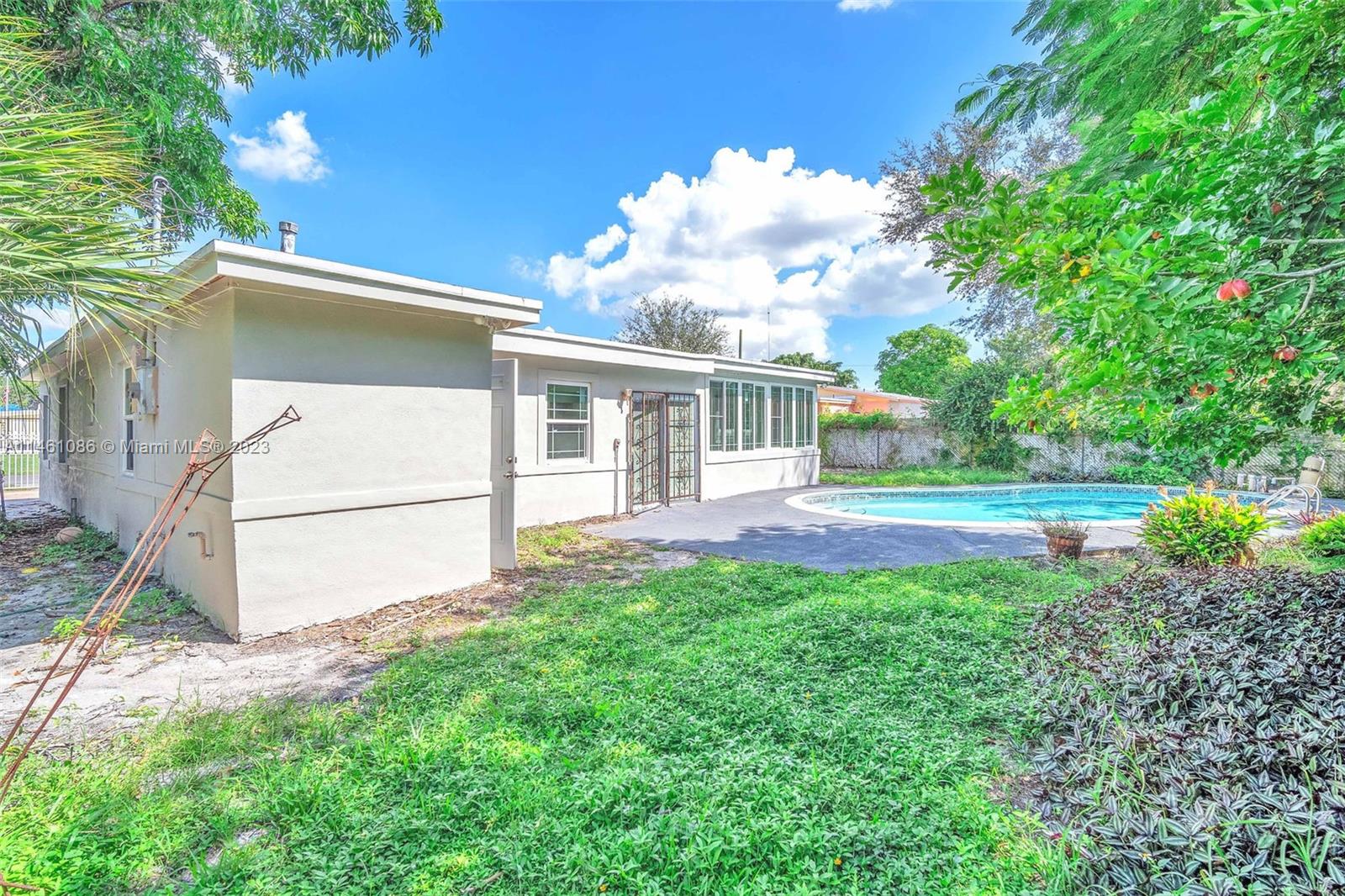 NORWOOD HEIGHTS - Residential