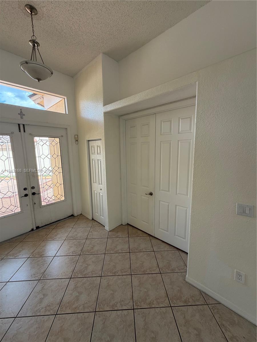 THE POINT - Residential Lease