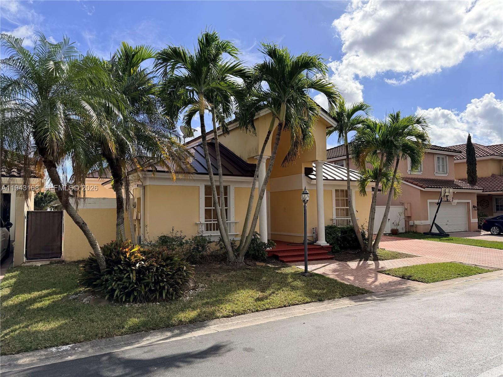 THE POINT - Residential Lease