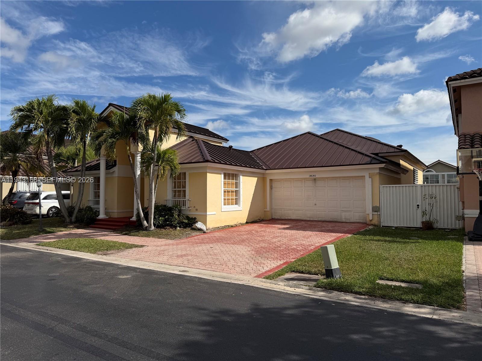 THE POINT - Residential Lease