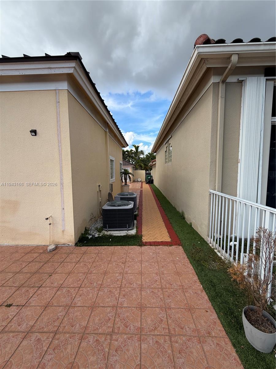 THE POINT - Residential Lease
