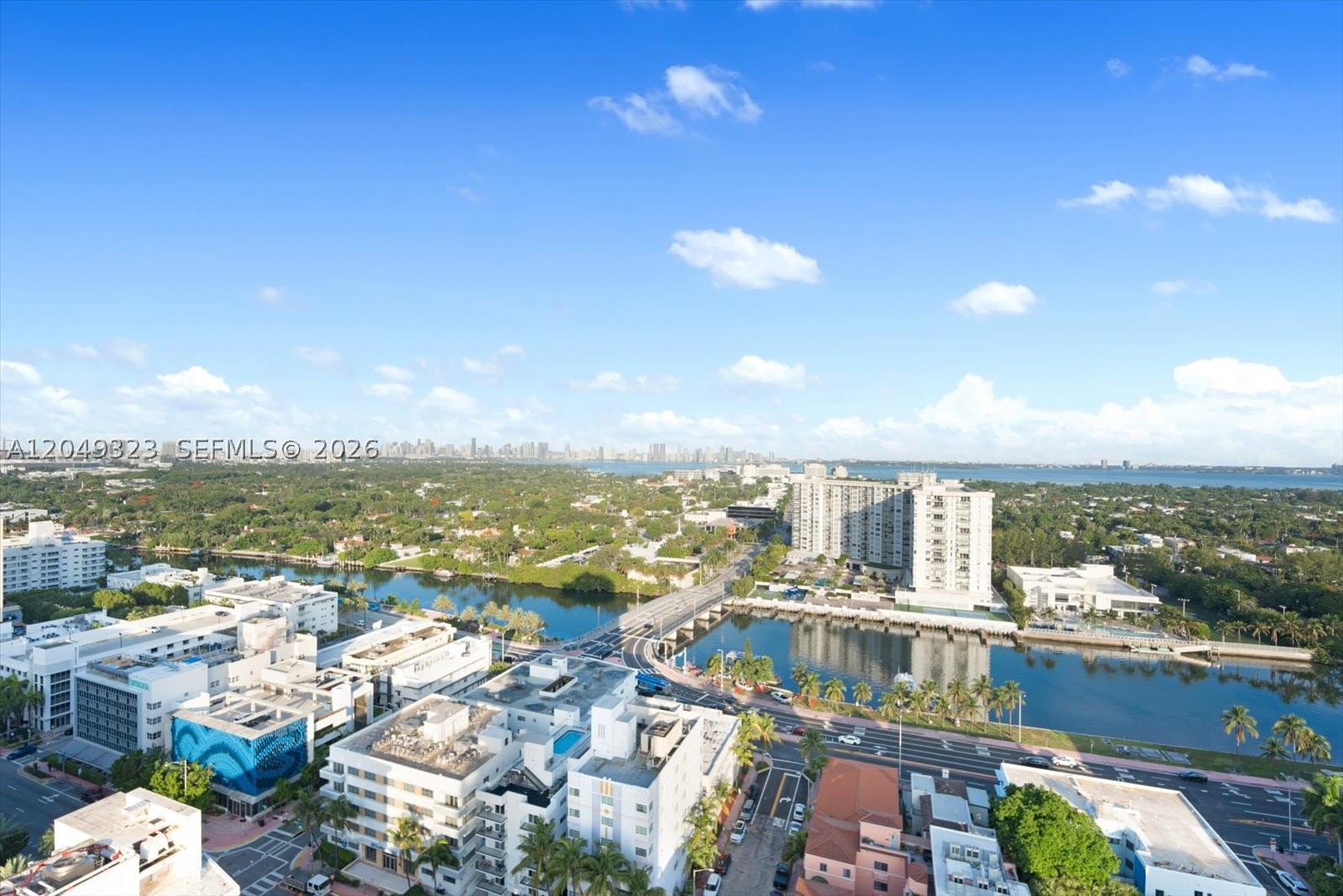 LA TOUR CONDO - Residential Lease