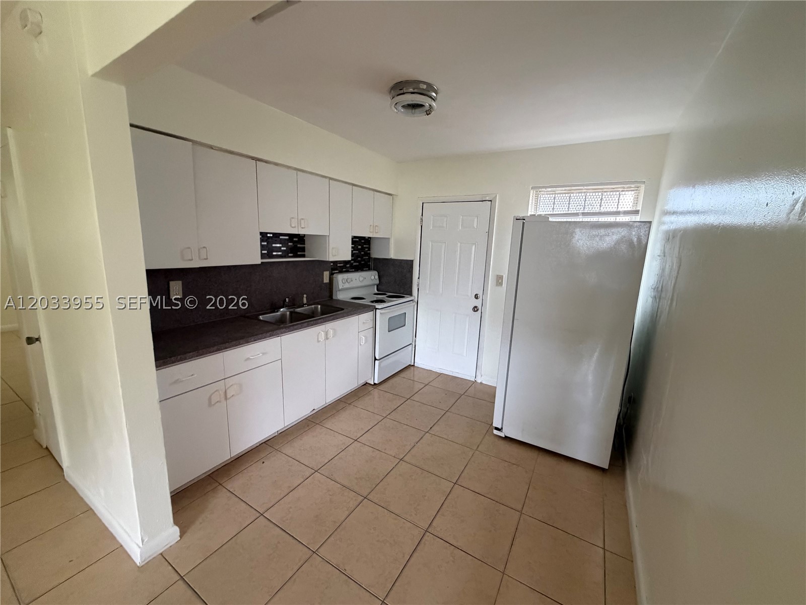 FAIRHAVEN GARDENS - Residential Lease