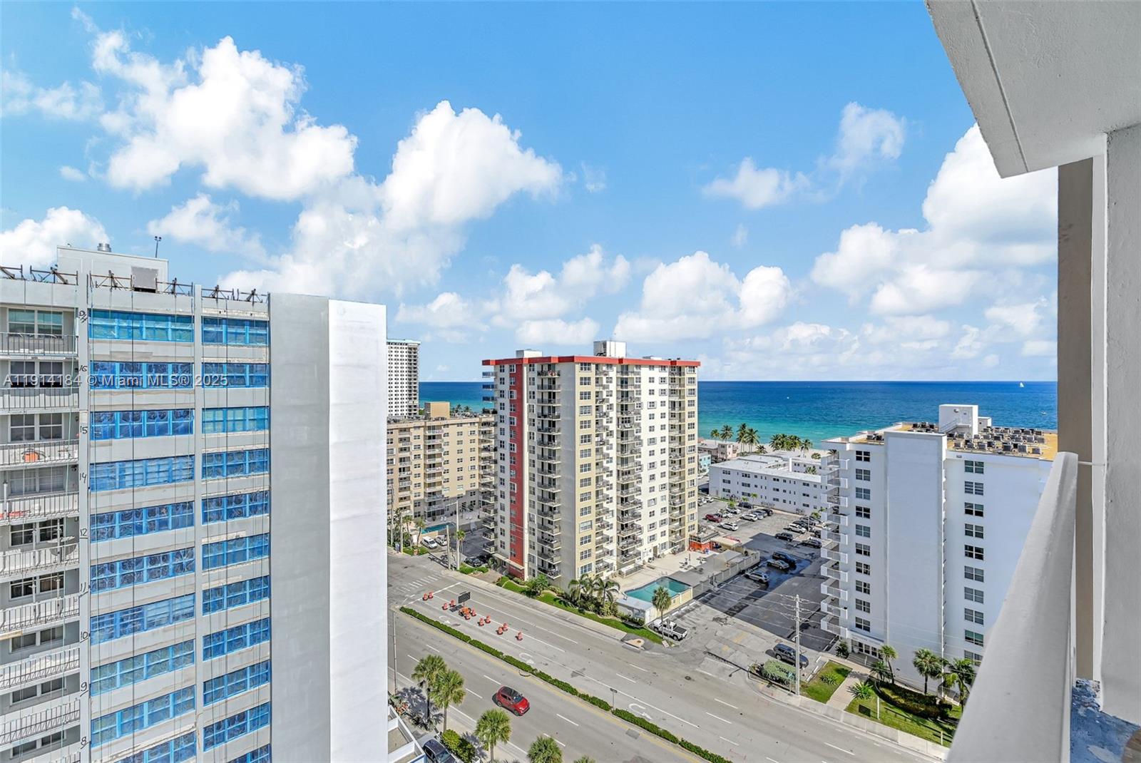 TRAFALGAR TOWERS CONDOMIN - Residential