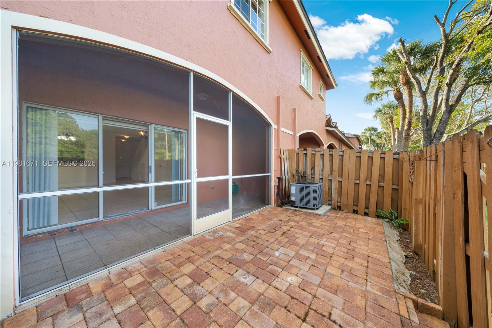 UNITED HOMES PLAT - Residential