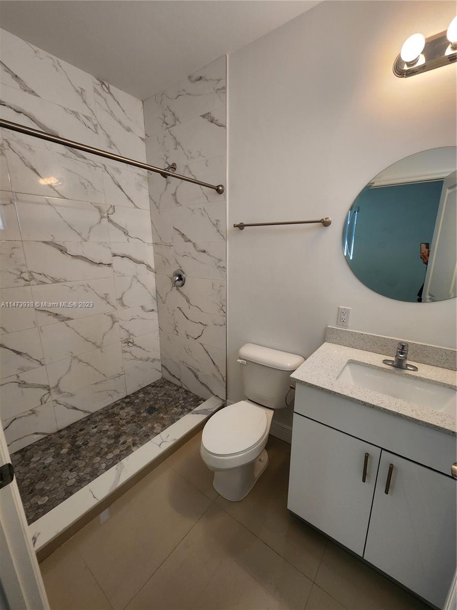 DIXIE PINES 2ND REV - Residential Lease