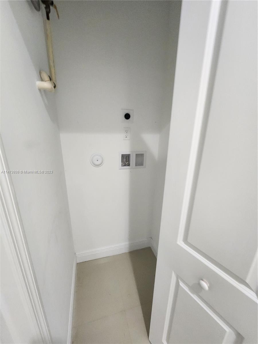 DIXIE PINES 2ND REV - Residential Lease