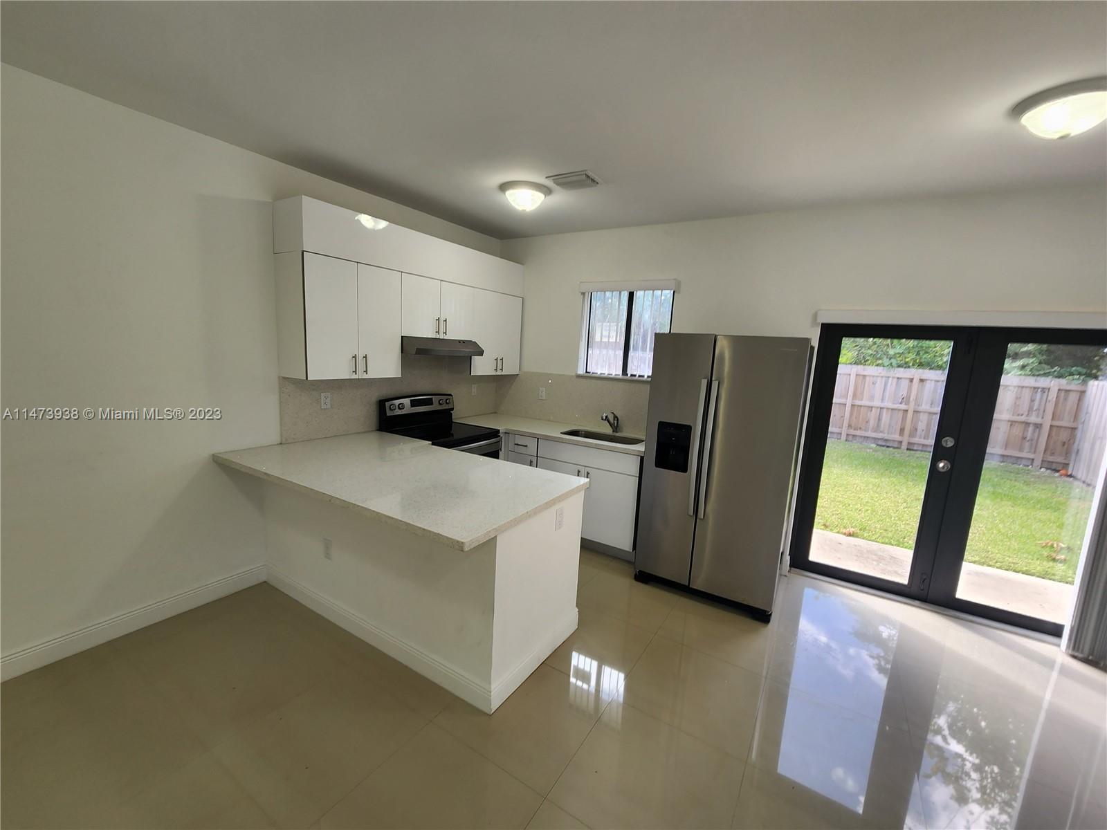 DIXIE PINES 2ND REV - Residential Lease