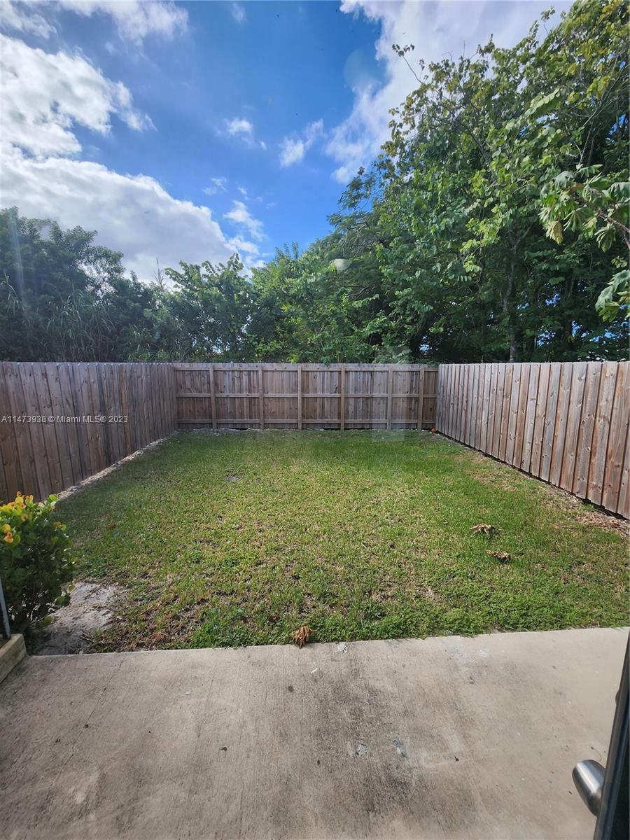 DIXIE PINES 2ND REV - Residential Lease