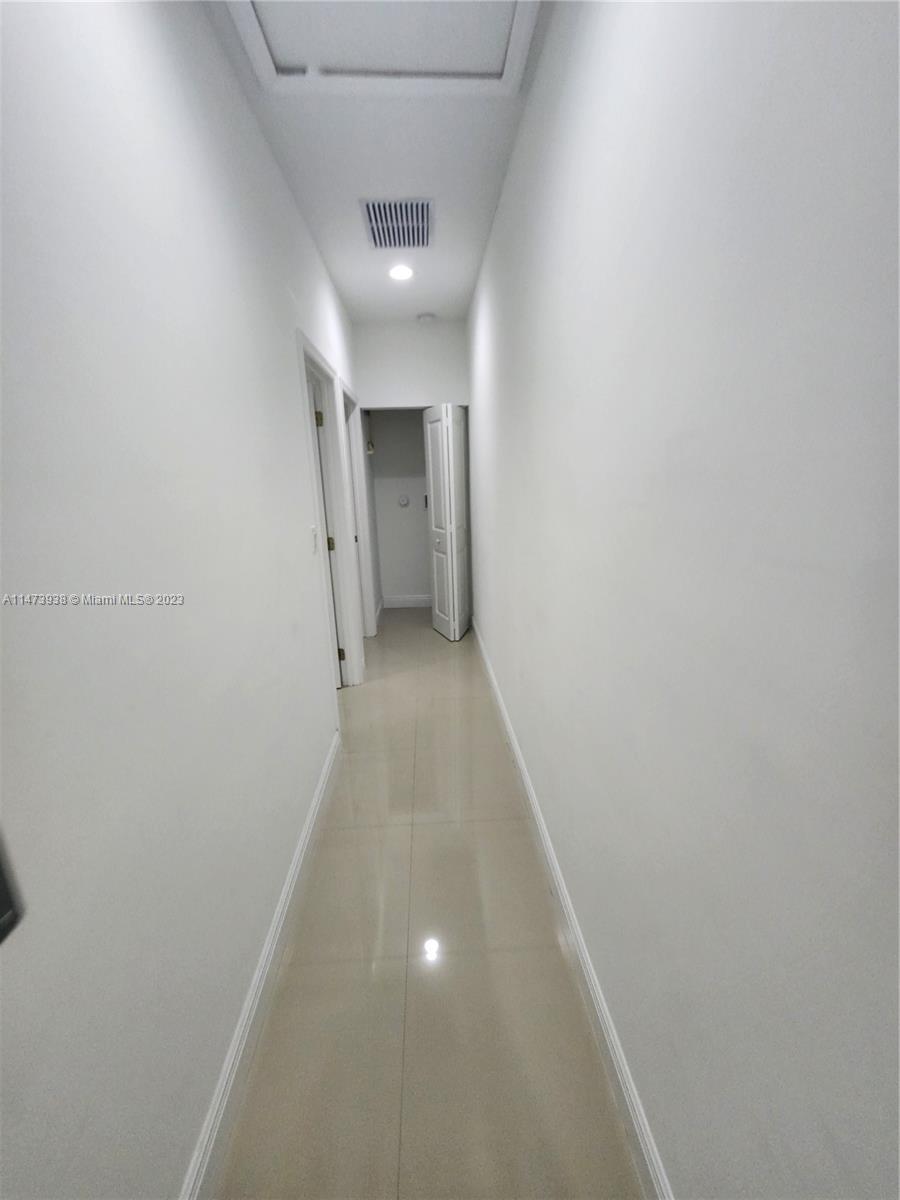DIXIE PINES 2ND REV - Residential Lease