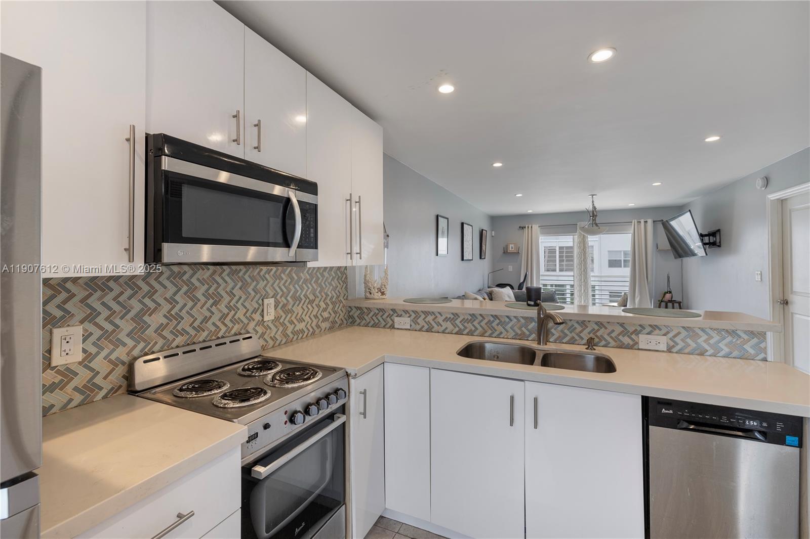 NORTH LEISURE GARDENS CON - Residential