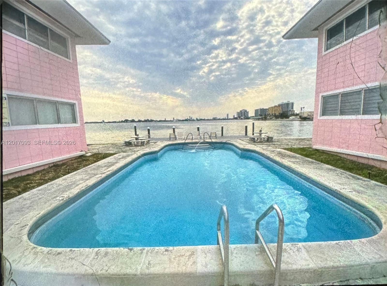 THE LIDO CONDO - Residential