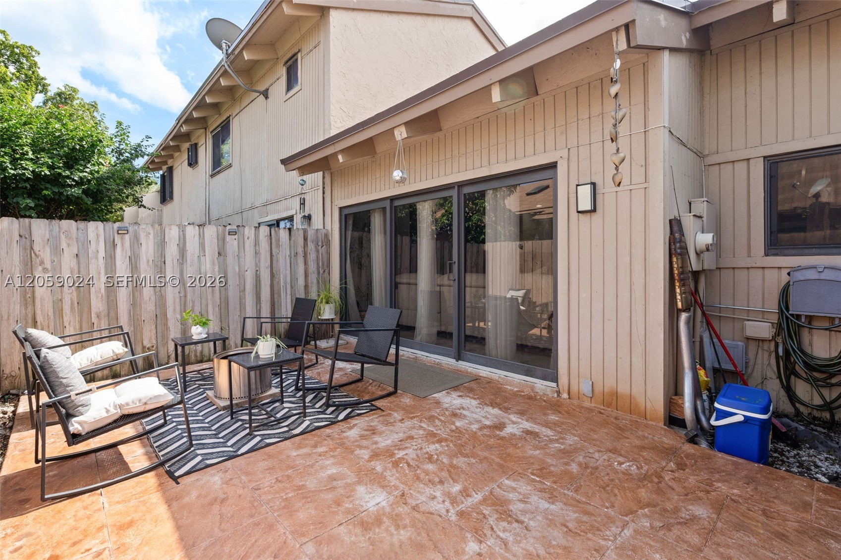 ARROWHEAD GOLF & TENNIS C - Residential