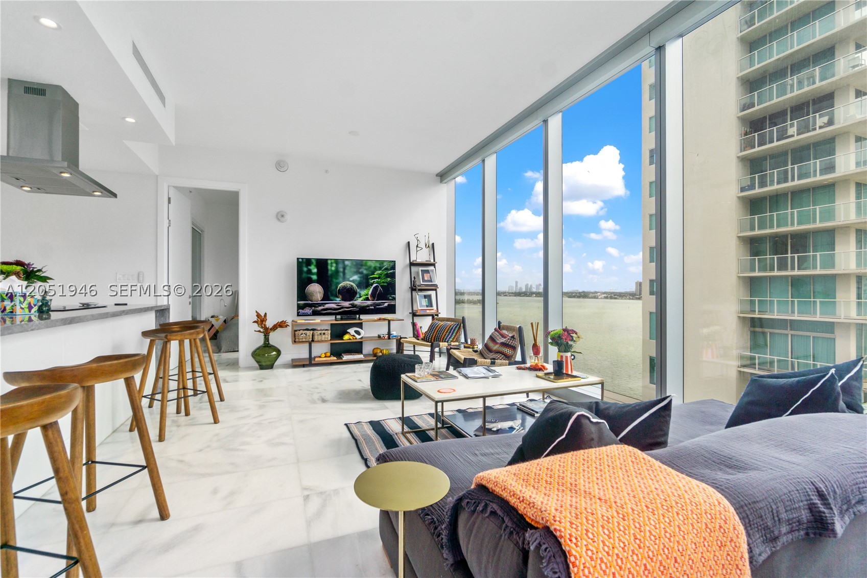 ESCOTTONIA PARK - Residential Lease