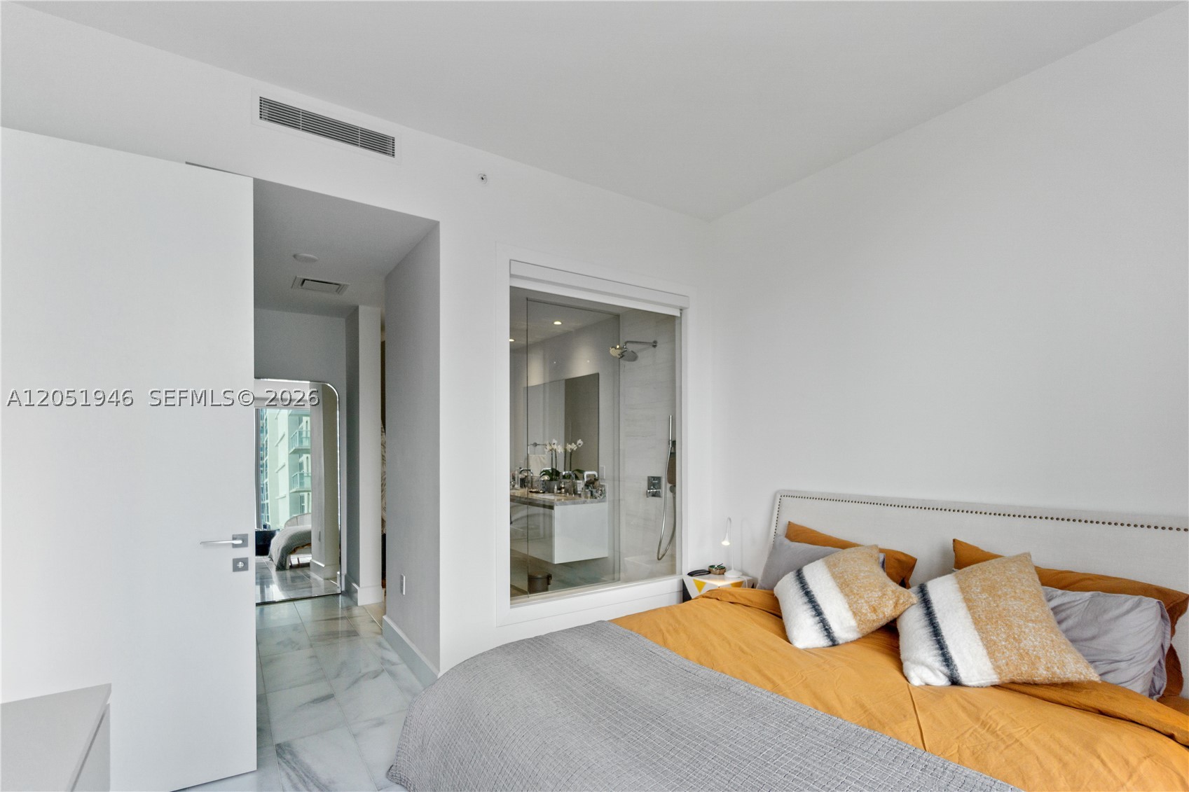 ESCOTTONIA PARK - Residential Lease