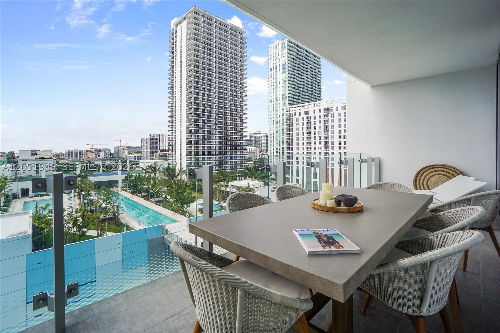 ESCOTTONIA PARK - Residential Lease