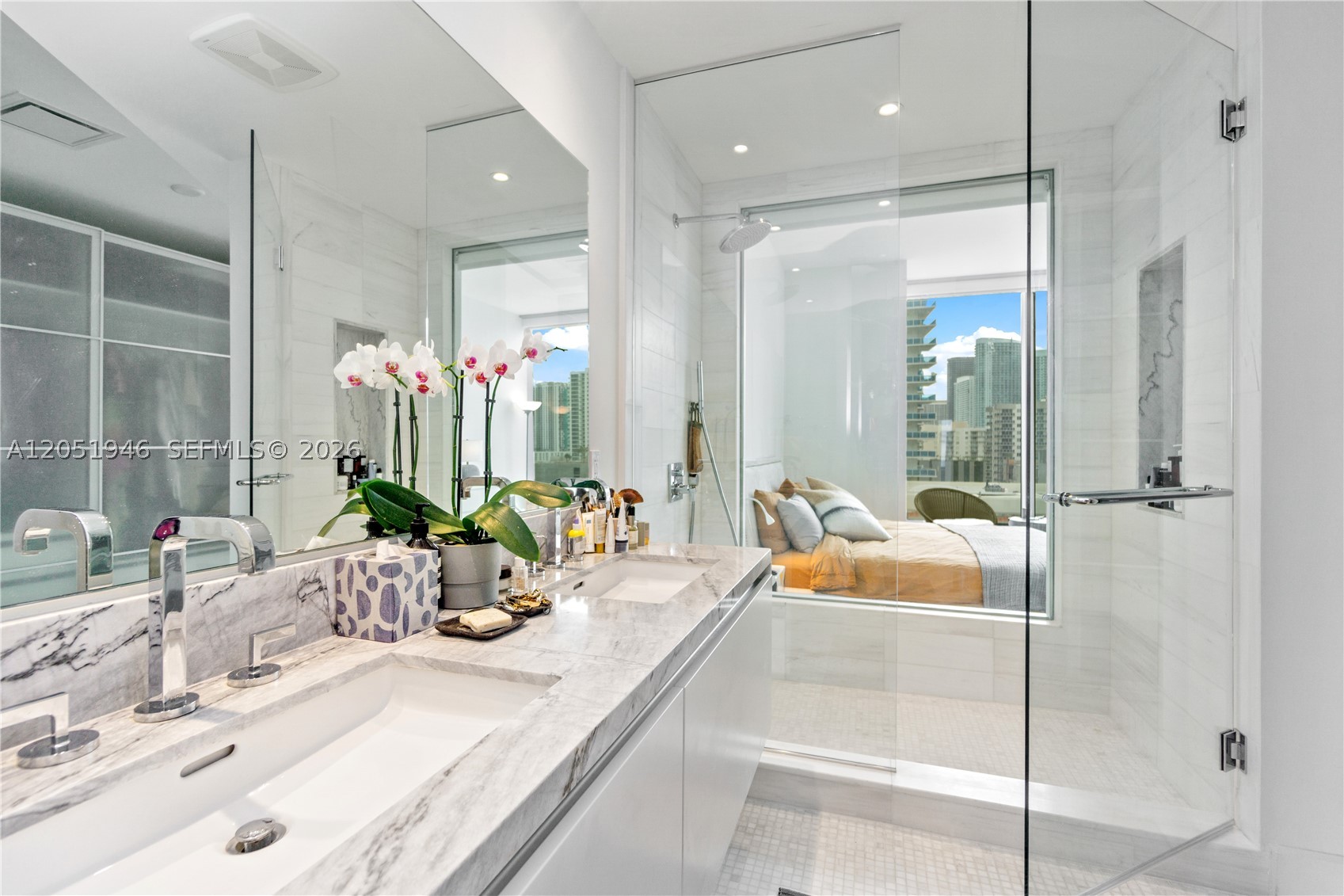 ESCOTTONIA PARK - Residential Lease