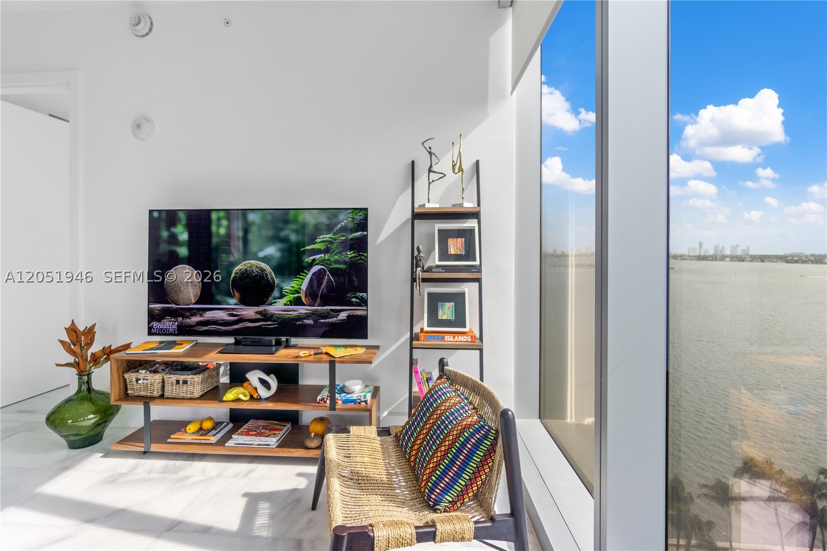 ESCOTTONIA PARK - Residential Lease