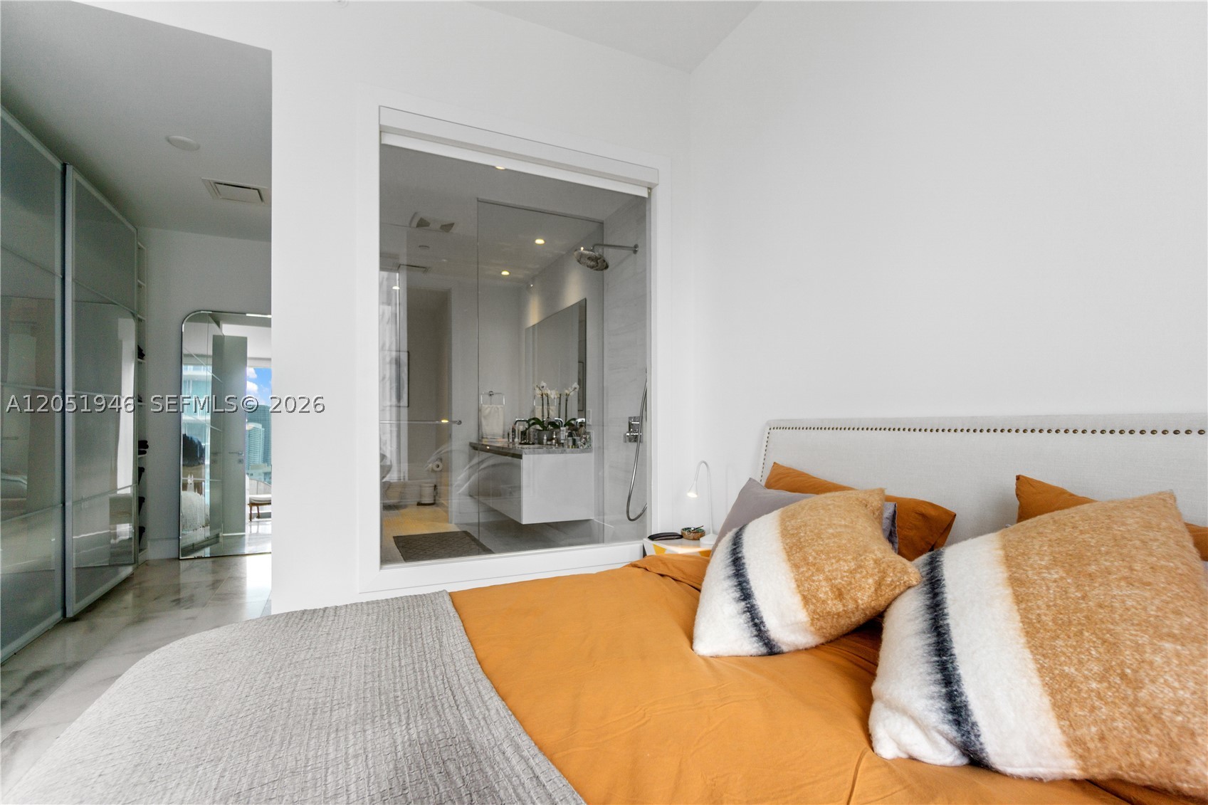 ESCOTTONIA PARK - Residential Lease