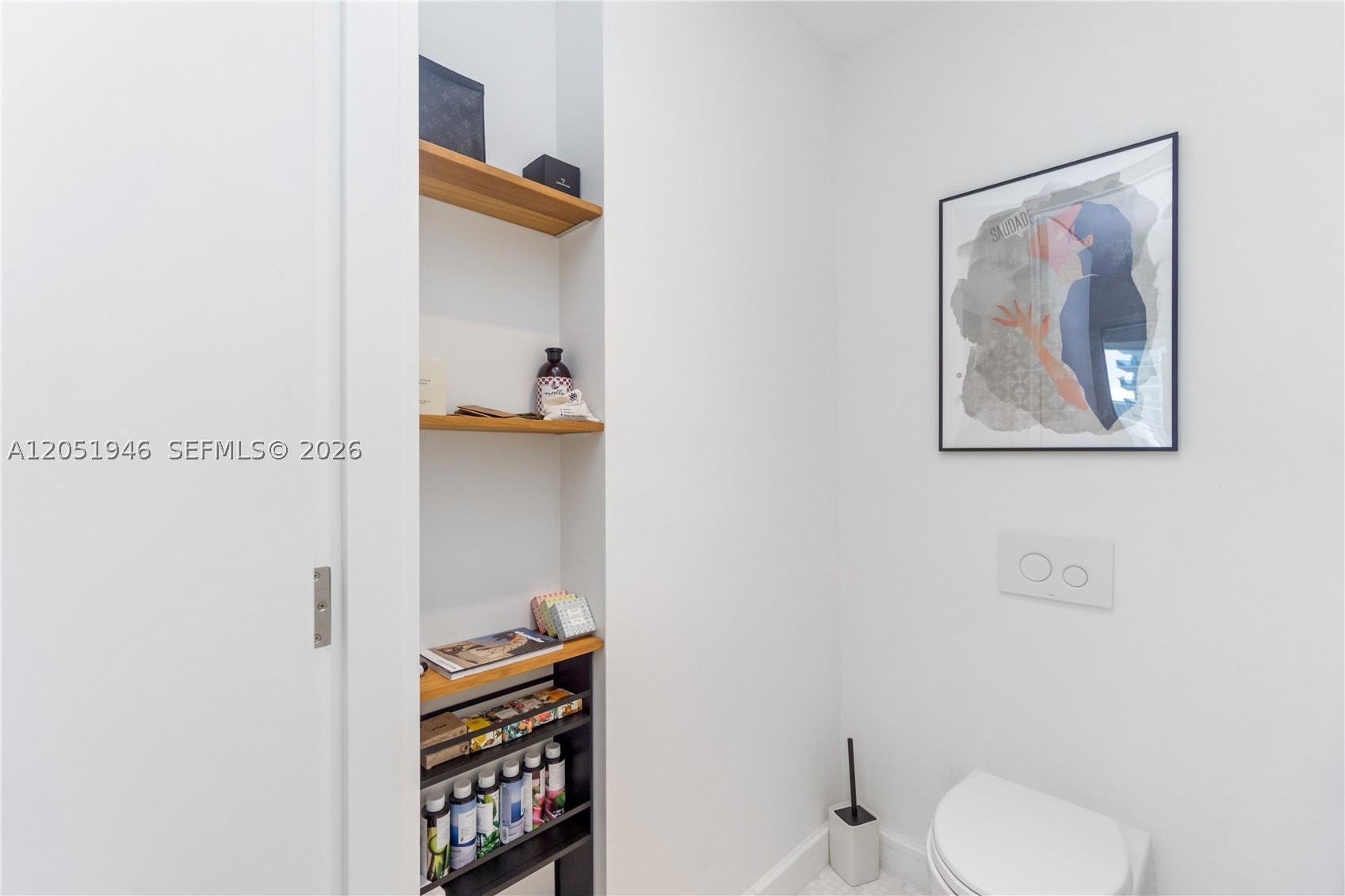 ESCOTTONIA PARK - Residential Lease