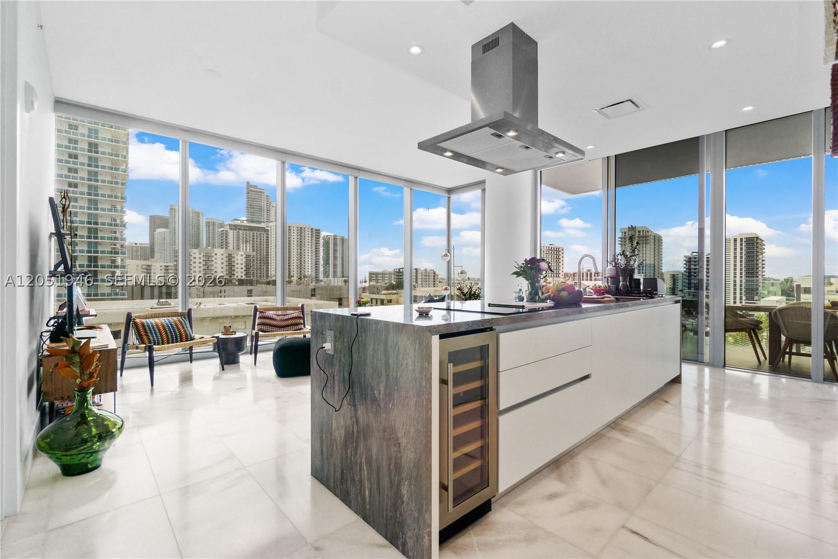 ESCOTTONIA PARK - Residential Lease