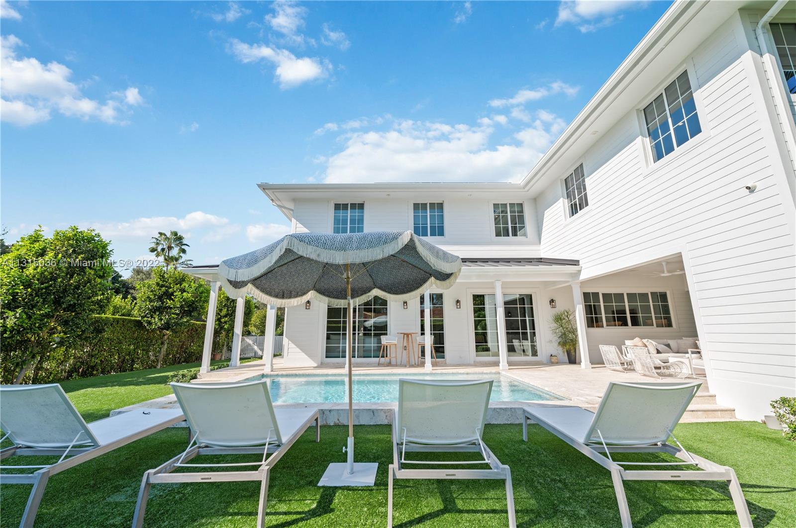WINDOVER GROVE - Residential