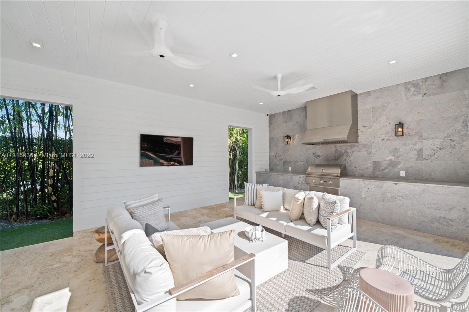 WINDOVER GROVE - Residential