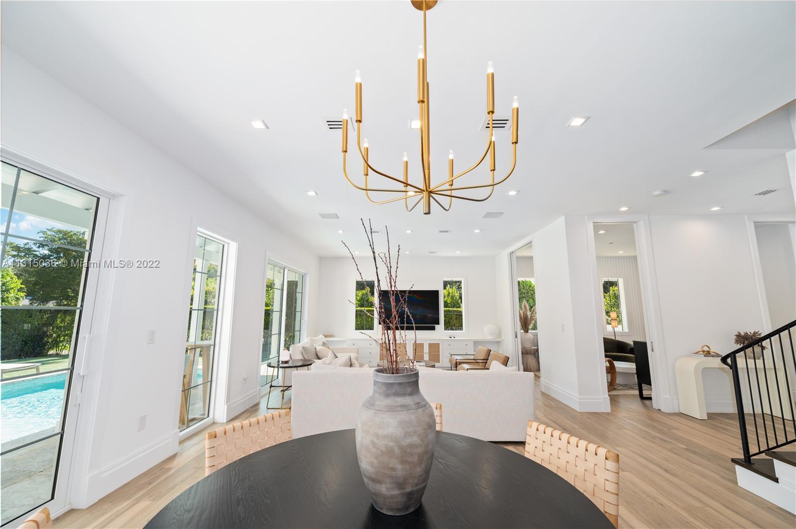 WINDOVER GROVE - Residential