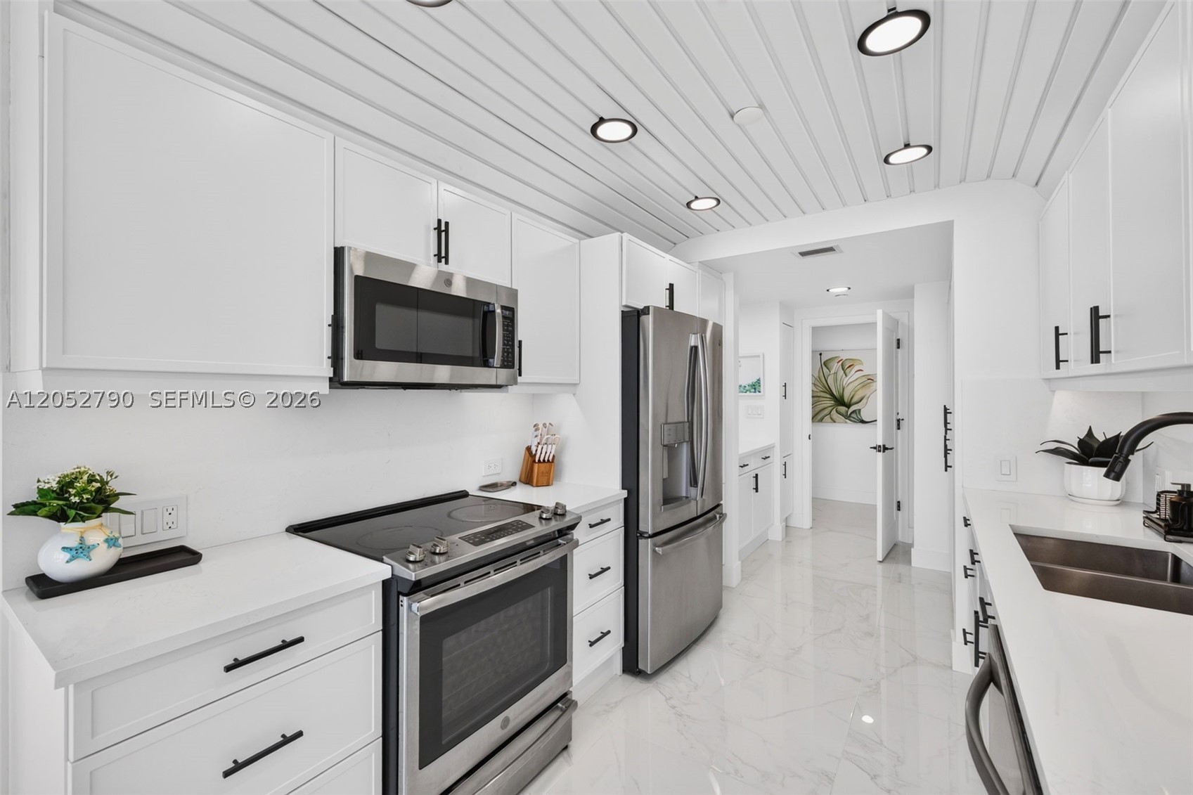WILLIAMS ISLAND - Residential
