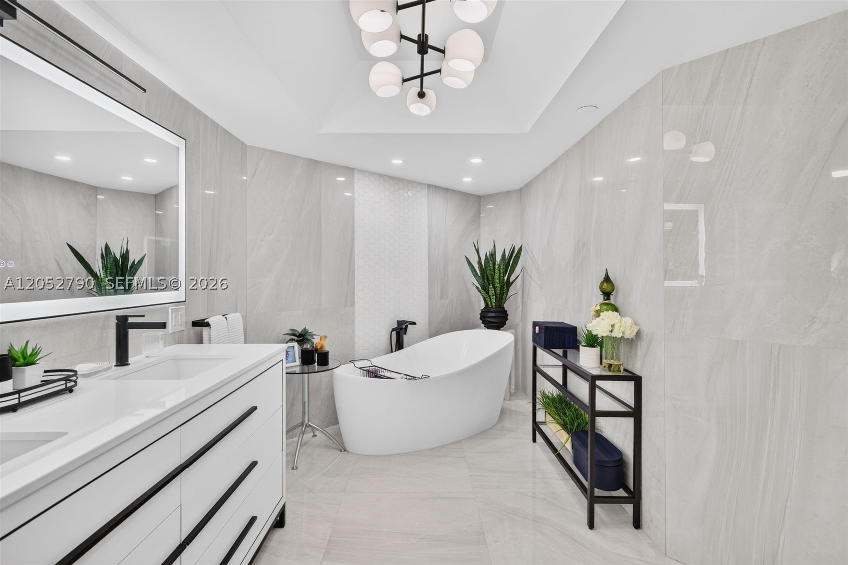 WILLIAMS ISLAND - Residential